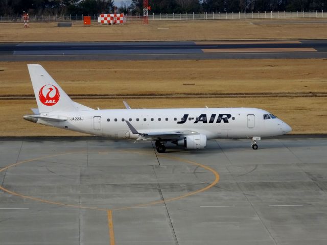 Embraer 170/175 (JA223J)