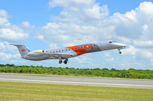 Embraer ERJ-145 (HI1053)