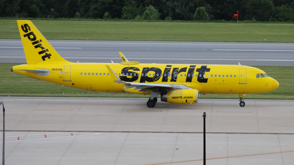 Airbus A320 (N693NK)
