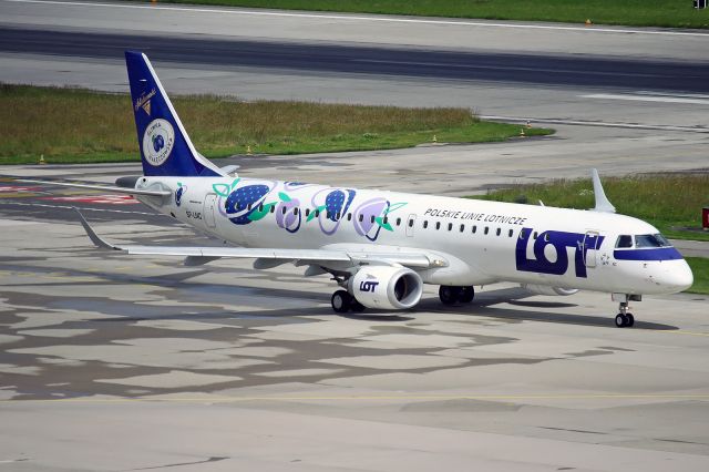 EMBRAER 195 (SP-LNC)