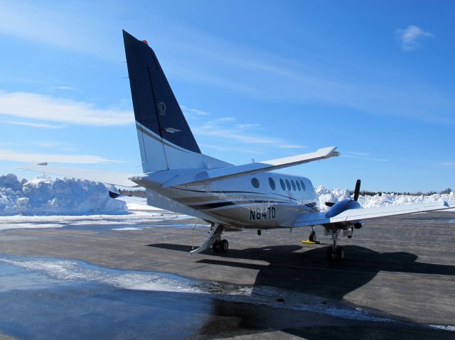 Cessna Skylane (N847D) - Big piles of snow.