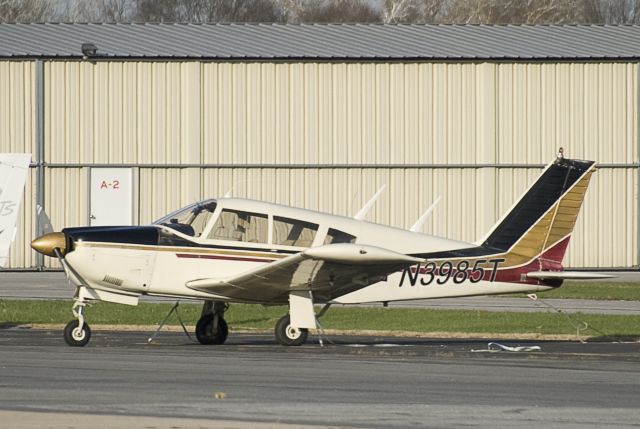 Piper Cherokee (N3985T) - N3985T  1967 PIPER PA-28R-180  KFDK