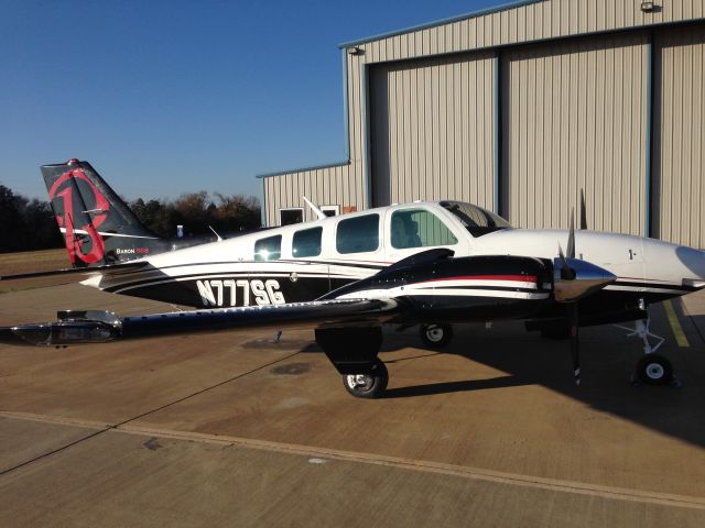 Beechcraft Baron (58) (N777SG)