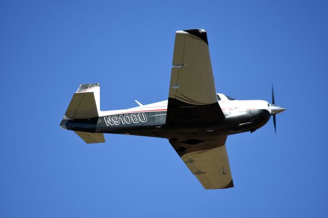 Mooney M-20 (N910BU)