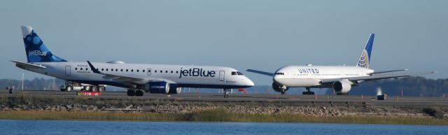 Embraer ERJ-190 (N324JB)