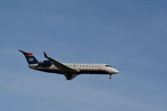 Canadair Regional Jet CRJ-200 (N471ZW)