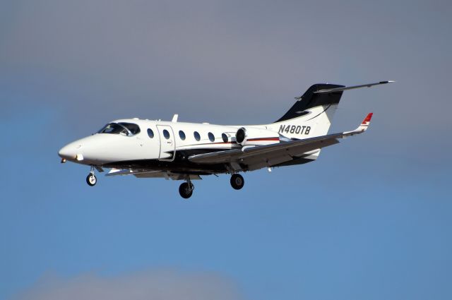 Beechcraft Beechjet (N480TB) - Photo by Frederick K. Larkin of Toronto, Ontario. 