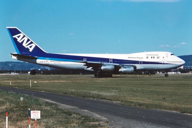 JA8174 — - ALL NIPPON AIRLINES - BOEING 747-281B - REG : JA8174 (CN 23501/648) - ADELAIDE INTERNATIONAL AIRPORT SA. AUSTRALIA - YPAD 4/11/1989 35MM SLIDE CONVERSION USING A LIGHTBOX AND A NIKON L810 DIGITAL CAMERA IN THE MACRO MODE