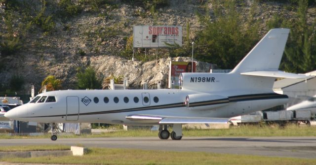 Dassault Falcon 50 (N198MR)