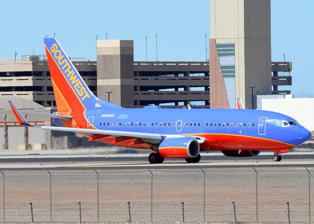 Boeing 737-700 (N485WN)