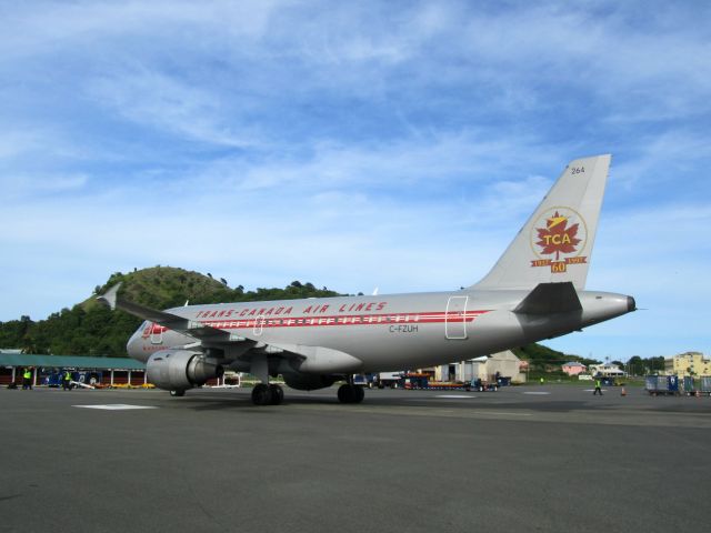 Airbus A319 (C-FZUH)