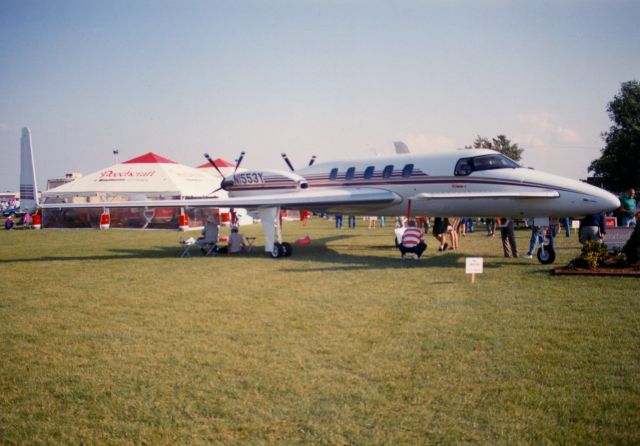 Raytheon Starship (N1553Y) - Seen at KOSH in 1993.