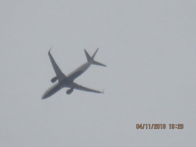 Boeing 737-900 (N837DN)