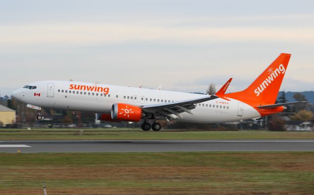 Boeing 737 MAX 8 (C-FMXA) - Arriving from YVR as WSG575