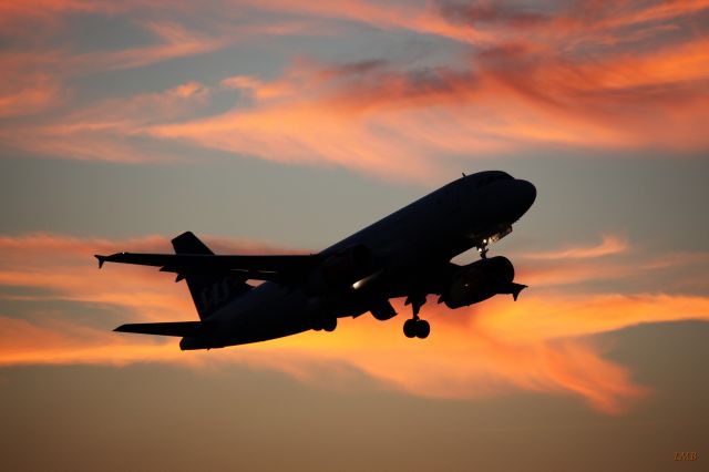 Airbus A319 (OY-KBR)