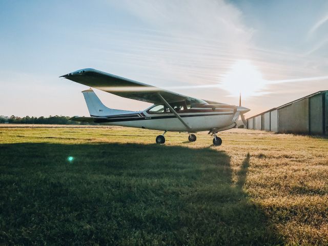 Cessna Skylane RG (N9XJ)