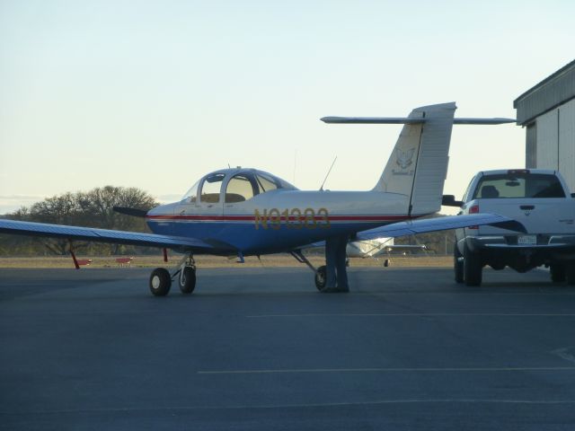 Piper Tomahawk (N91383)