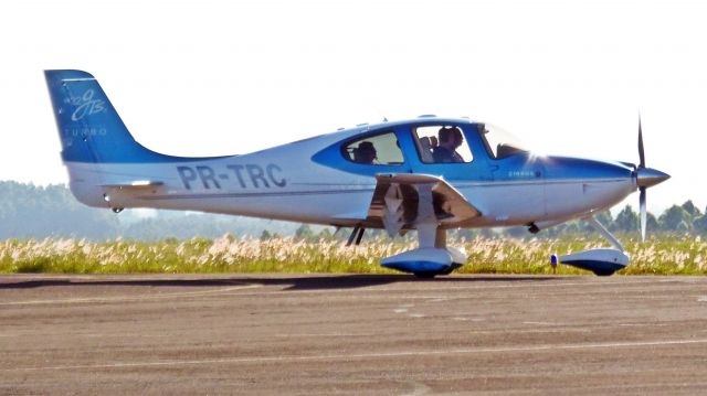 Cirrus SR-22 (PR-TRC)