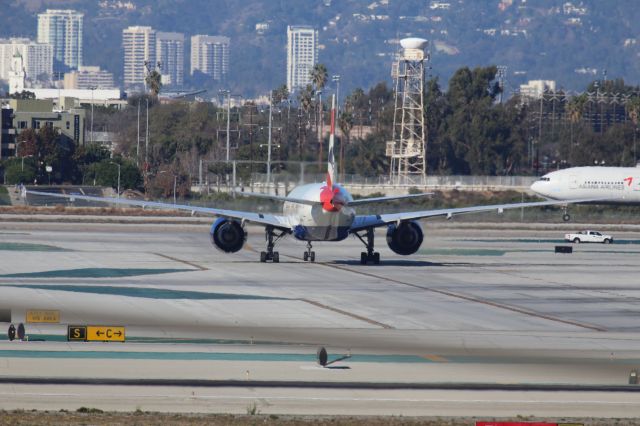 Boeing 777-200 (G-STBD)