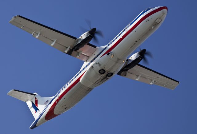 ATR ATR-72 —