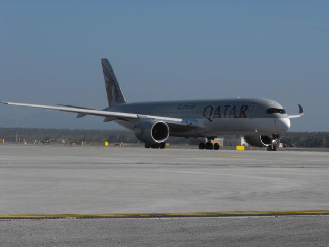 Airbus A350-900 (A7-ALA)