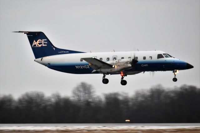 Embraer EMB-120 Brasilia (N121CZ)