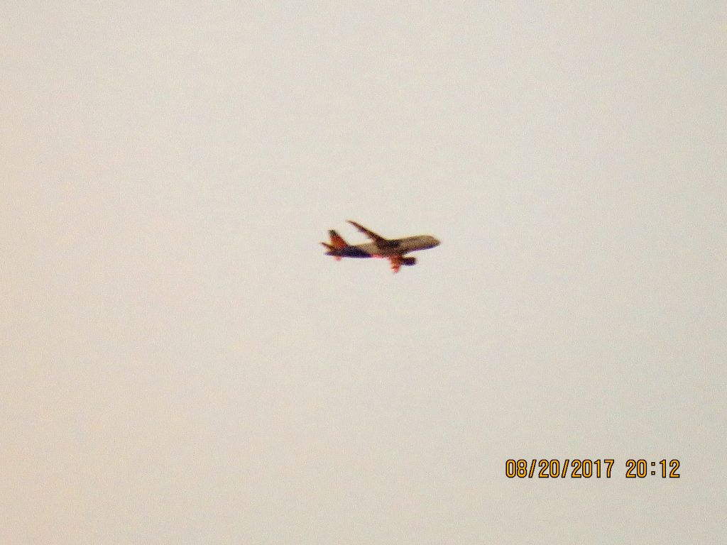 Airbus A319 (N311NV)