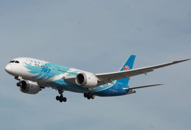 Boeing 787-8 (B-2733) - Taken from the threshold of 29R