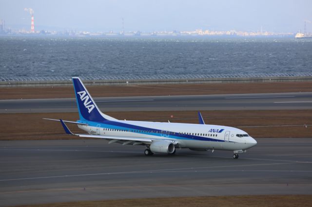 Boeing 737-800 (JA69AN)