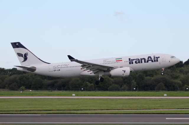 Airbus A330-200 (EP-IJB) - IR753 arriving from Tehran