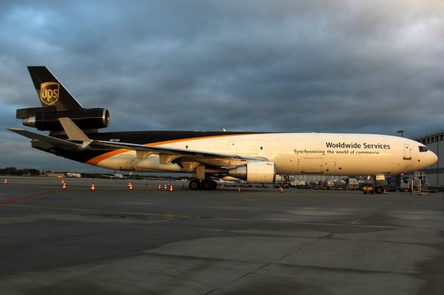 Boeing MD-11 (N271UP)