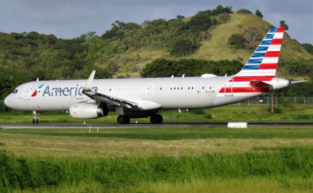 Airbus A321 (N164NN)