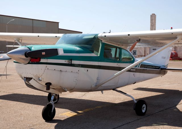 Cessna Skylane RG (N738VT)