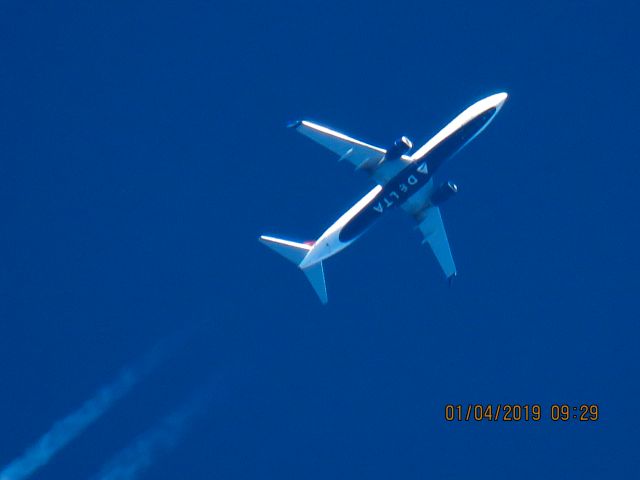 Boeing 737-900 (N897DN)