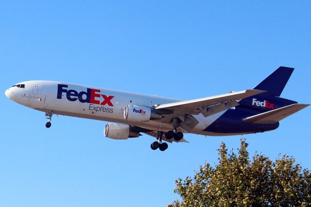 McDonnell Douglas DC-10 (N368FE)