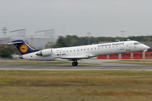 Canadair Regional Jet CRJ-700 (D-ACPI)