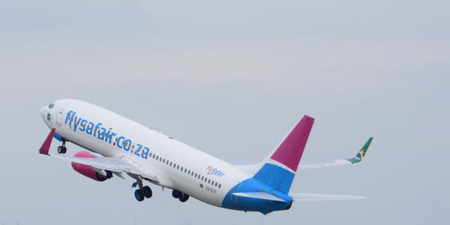 Boeing 737-800 (ZS-SJT)