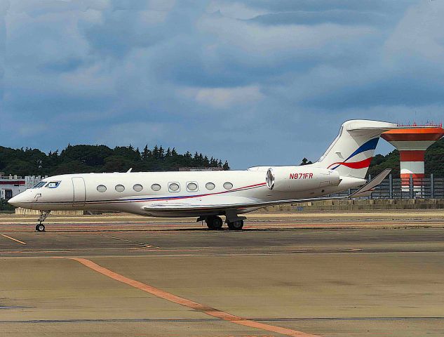 Gulfstream Aerospace Gulfstream G650 (N871FR) - I took this picture on Jul 24, 2019.