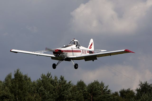 Piper PA-25 Pawnee (OO-LVI)