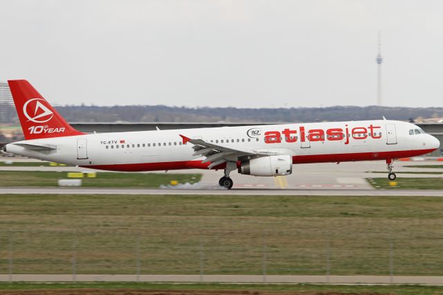 Airbus A321 (TC-ETV)