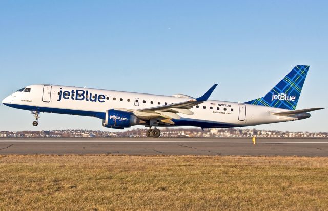 Embraer ERJ-190 (N292JB) - Parlez - Blue ?