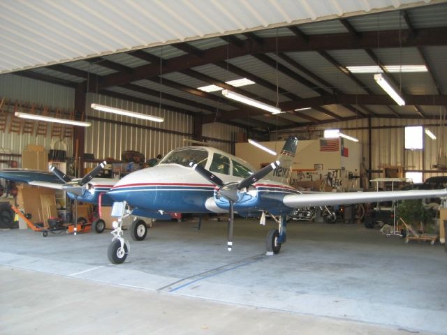 Cessna 310 (N21KB) - home in the nest