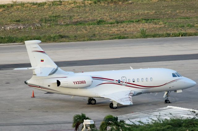 Dassault Falcon 2000 (YV-3360)