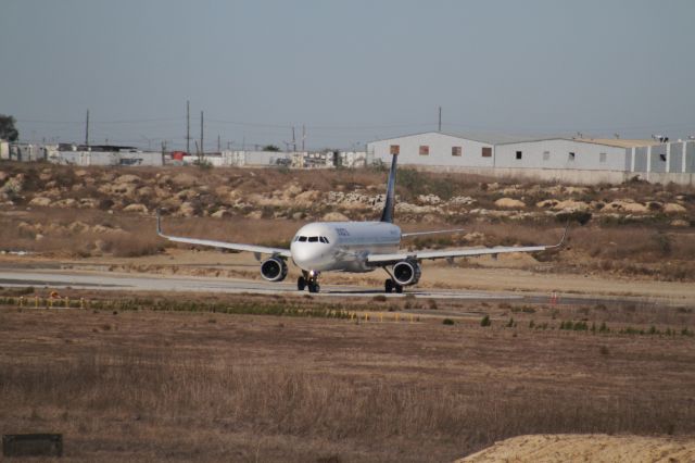 Airbus A321neo (XA-VLV) - ALPHA TO 27 MMTJ
