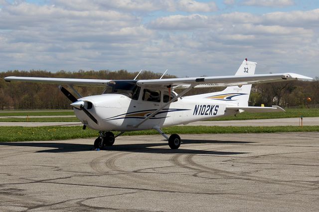 Cessna Skyhawk (N102KS)