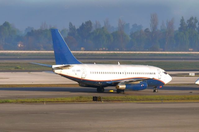 Boeing 737-200 (CC-ABD) - Mineral Airways Boeing 737-2Q3(A) CC-ABD in Santiago 