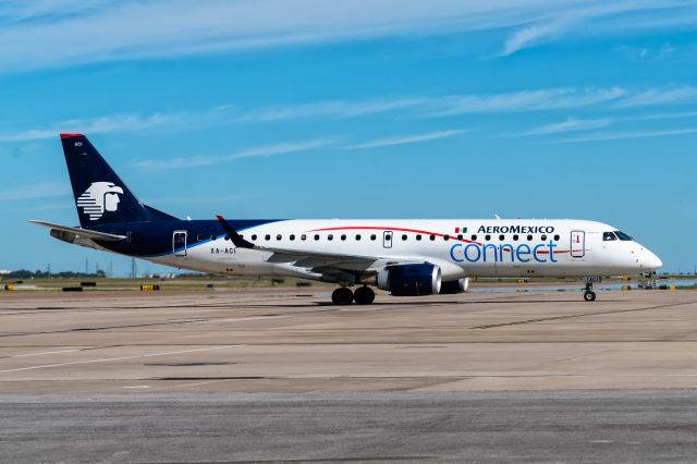 Embraer ERJ-190 (XA-ACI)