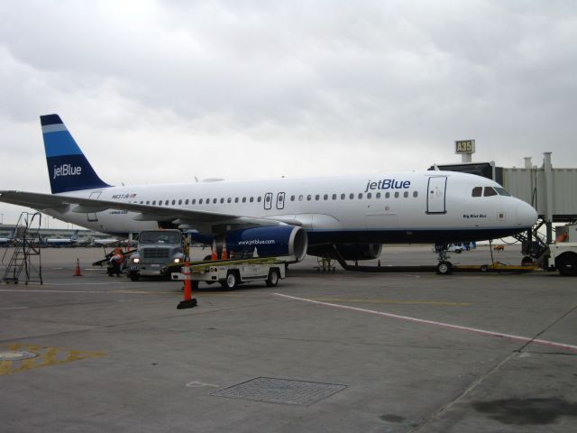 Airbus A320 (N637JB) - Parked at A concourse at DIA.