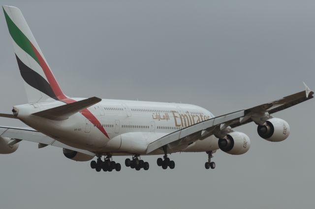 Airbus A380-800 (A6-EEI)