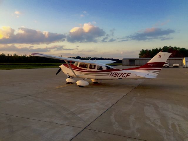 Cessna 206 Stationair (N917CF)